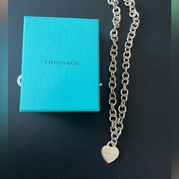 Tiffany & Co. Jewelry - Tiffany & Co heart tag chain link necklace in silver